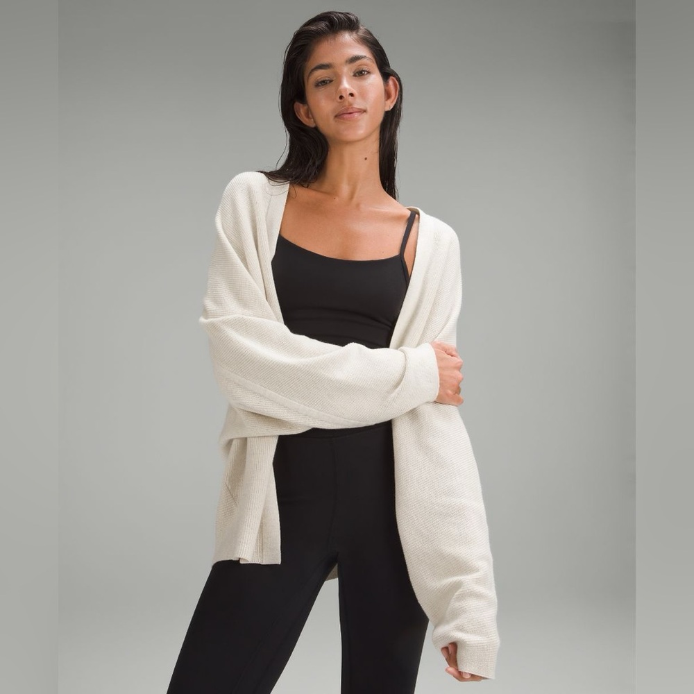 LILULEMON | boxy knit cotton-blend wrap | size medium